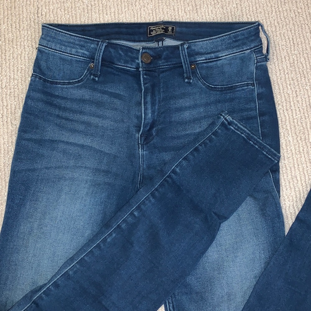 Abercrombie jeans